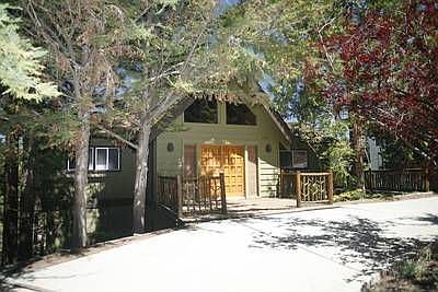 1st image of 275 Birchwood Dr