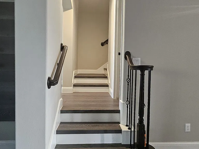 856 Rohan Dr — Photo 8