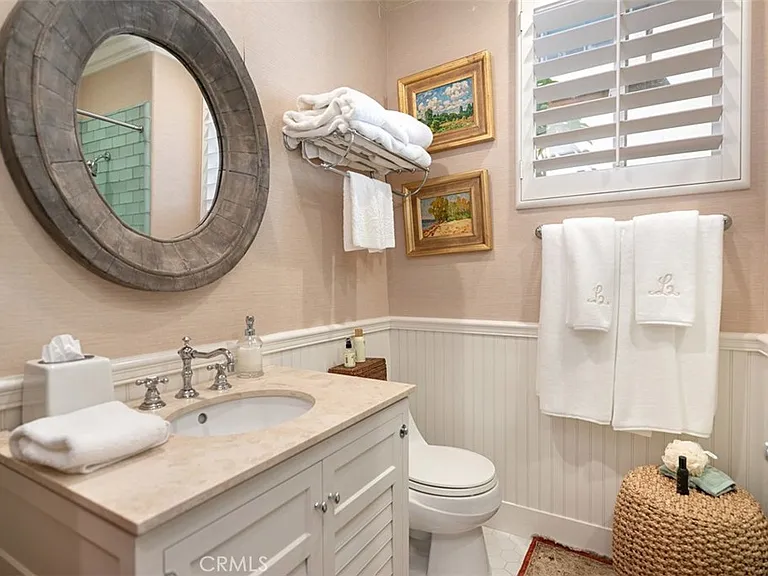 27 Via Monarca St — Photo 27