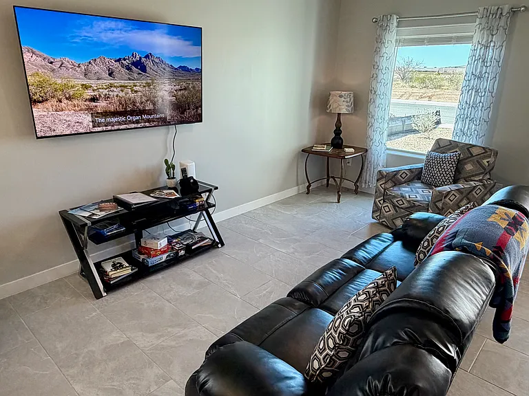 7486 Eagle Vista St — Photo 3