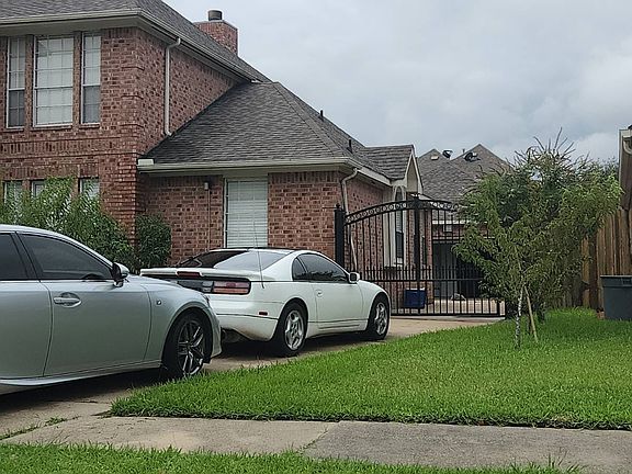 2nd image of 8918 Riverwell Cir E