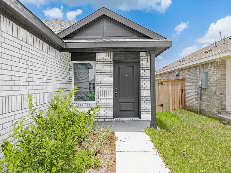 1531 Gentle Wind Ct — Photo 14