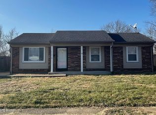 11210 Torrington Rd, Louisville, KY 40272