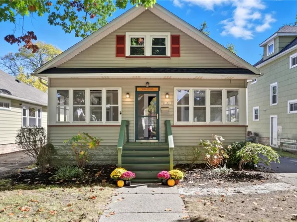 182 Arbordale Ave, Rochester, NY 14610