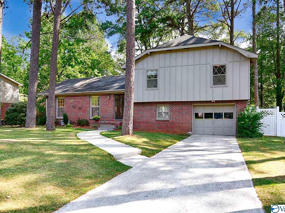 1st image of 512 Hermitagewood Dr NW