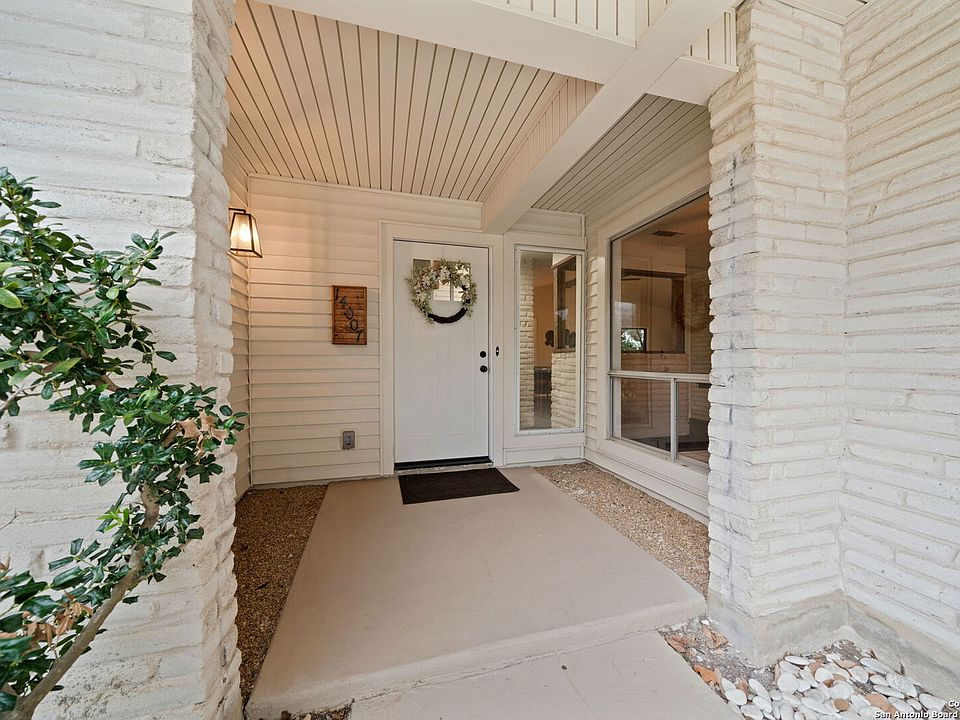 1st image of 14007 OAK ARBOR ST