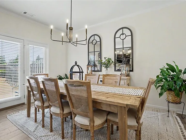 723 Woodstock Grove Dr — Photo 24