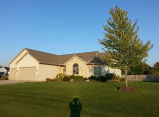 N7880 Cliffwood Dr, SHERWOOD, WI 54169