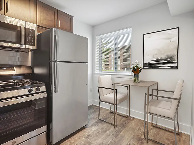 Tuscany Woods Apartments — Photo 36