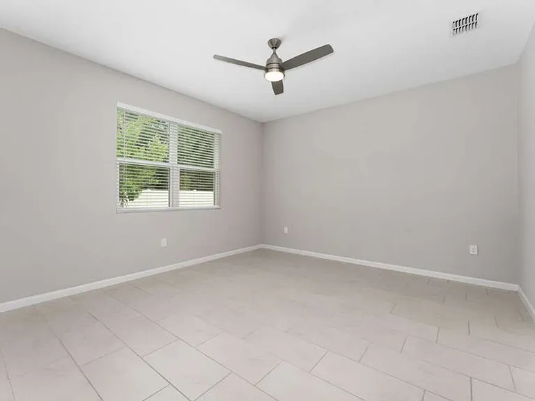 1434 Maddie Berry Ln — Photo 18