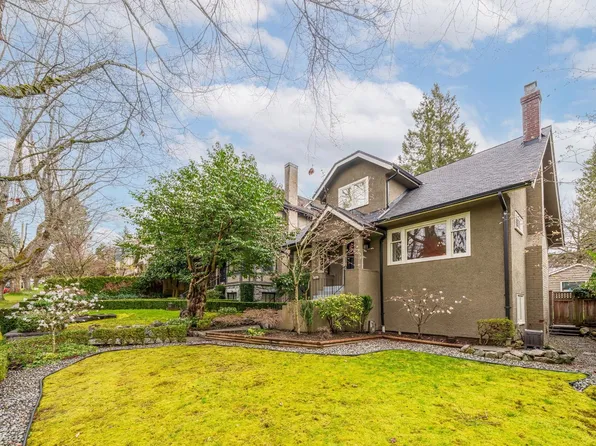 5790 Alma St, Vancouver, BC V6N 1Y4