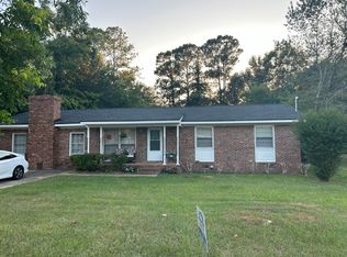 421 Charles Dr, Fort Valley, GA 31030