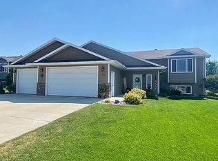 2315 16th Ave S, Brookings, SD 57006