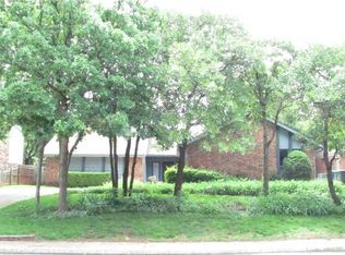 1908 Rosedale Dr, Edmond, OK 73013