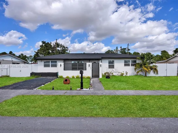 11751 SW 168th Ter, Miami, FL 33177