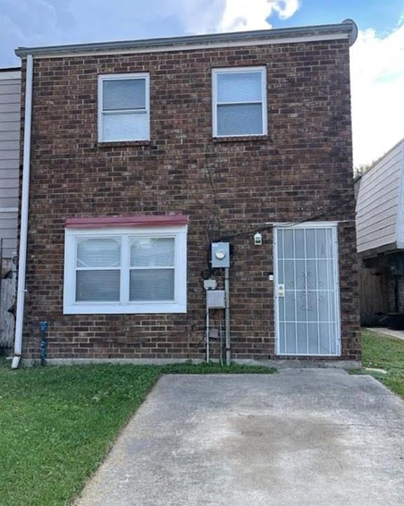 1st image of 7072 Barrington Ct