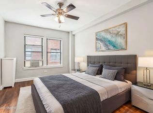 1140-45 N Lasalle St #725, Chicago, IL 60610