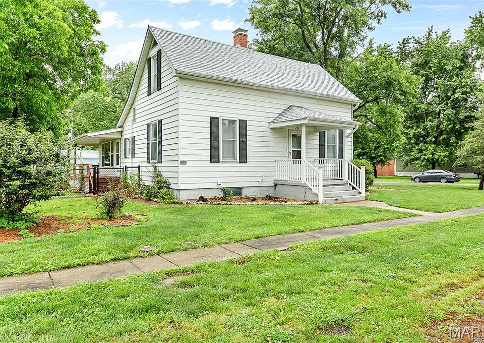 1st image of 426 N Nebraska St