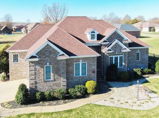 115 Peppers Mill Dr, Paducah, KY 42001