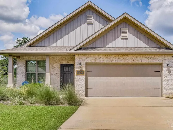 6614 Covington Cir, Pensacola, FL 32526