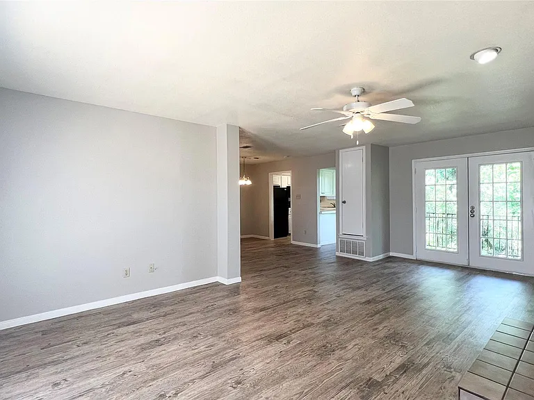 9201 Simmons Rd #117 — Photo 4