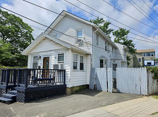 64 Maple Rd, Inwood, NY 11096