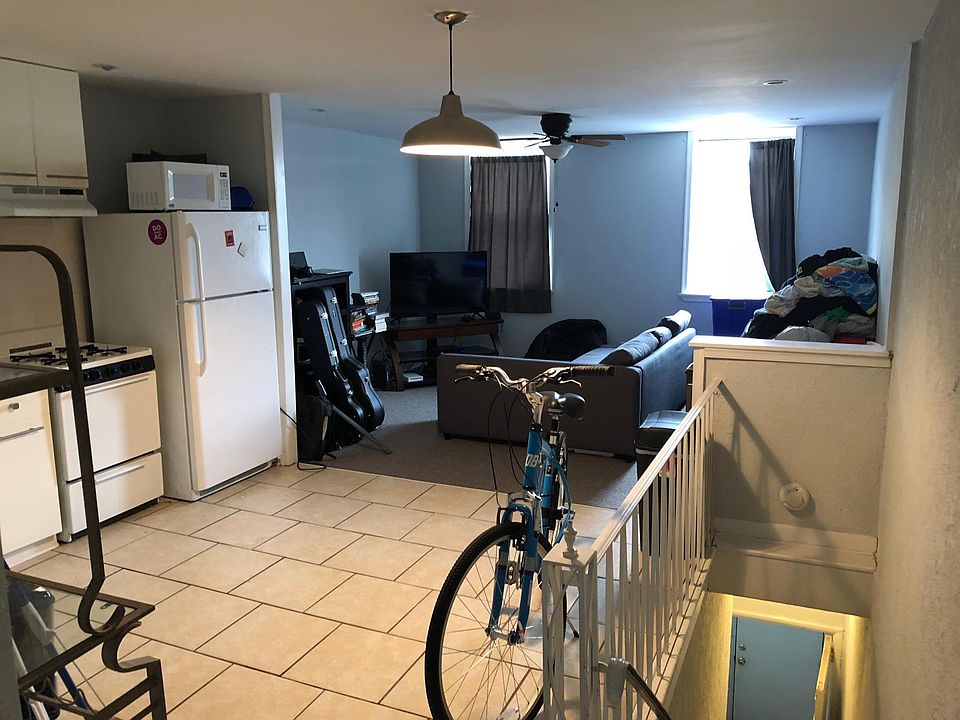 Kitchen and living room