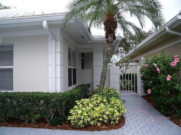 2nd image of 2384 SW Brookwood Ln