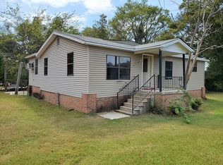 678 S Pickensville Rd, Columbus, MS 39701