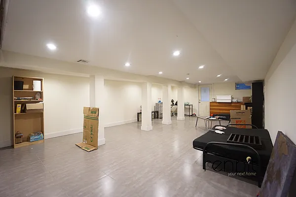 Rented by Rennit Inc. | media 15