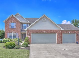 1803 S Brook Ct, Mahomet, IL
