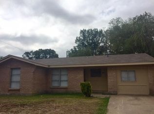4410 Colgate Ln, Garland, TX 75042