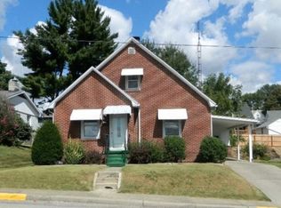 516 W 5th St, Jasper, IN 47546