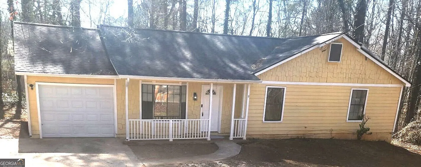 3 bed, 2.0 bath, 1253 sqft, $1,500 — Photo 1