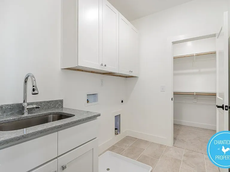 2307 Broad St — Photo 21
