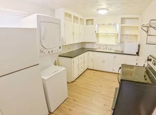 404 S 18th St, Manhattan, KS 66502