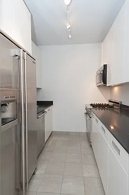 Rented by Douglas Elliman | media 25