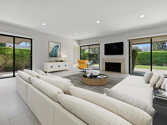 5th image of 28 Princeton Dr