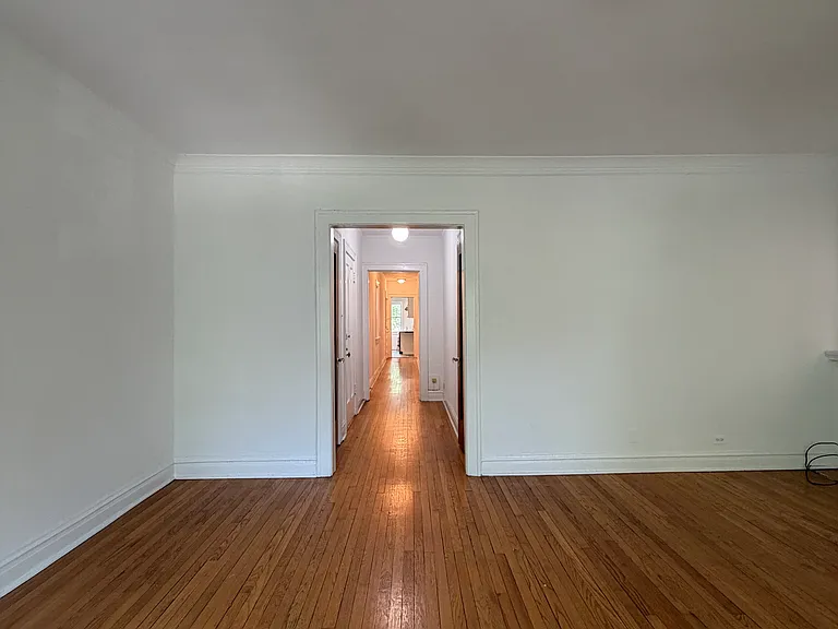 1110 Grove St #2W — Photo 13