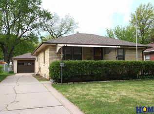 6951 Ballard Ave, Lincoln, NE 68507