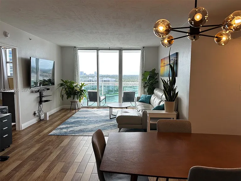 3001 S Ocean Dr #1429 — Photo 2