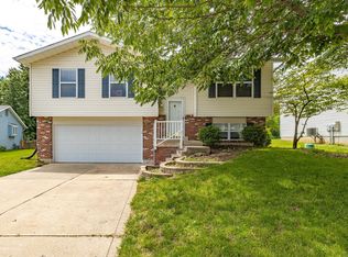 36 Marcus Dr, Saint Peters, MO 63376