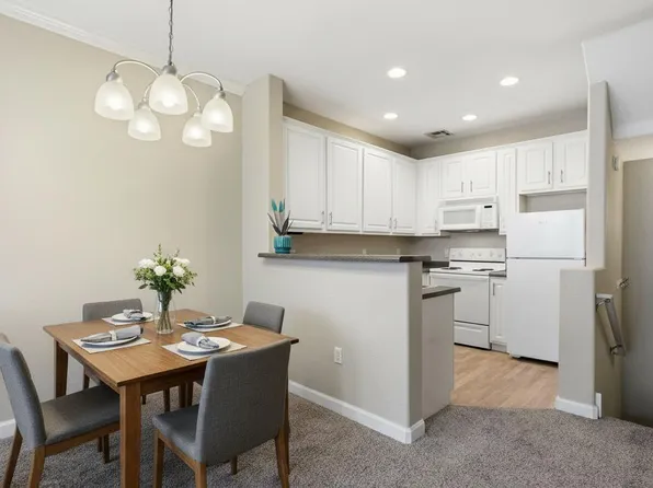 4465 E PARADISE VILLAGE Parkway S #1201, Phoenix, AZ 85032