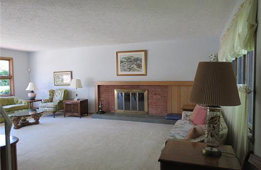 2nd image of 1717 Hoover Ave