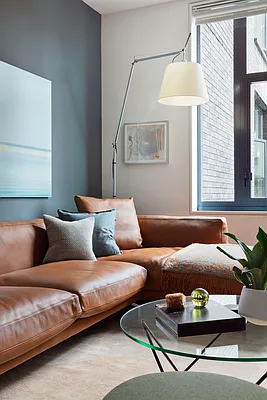 Sold by The Marketing Directors (Arias) | media 4