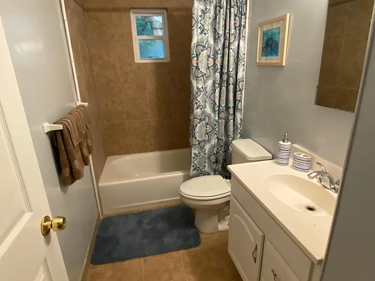 324 Pine St — Photo 6