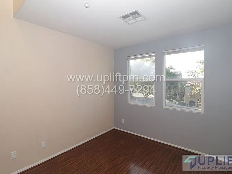 4300 Newton Ave #65 — Photo 2