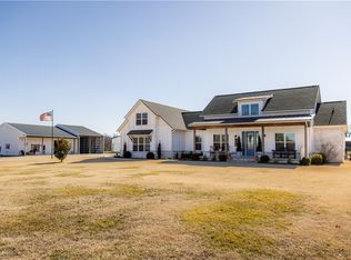 13885 N Mount Olive Rd, Gravette, AR 72736