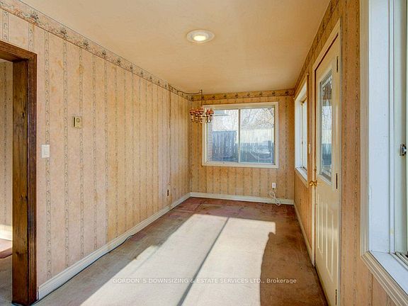 3rd image of 126 County Road 10 Rd