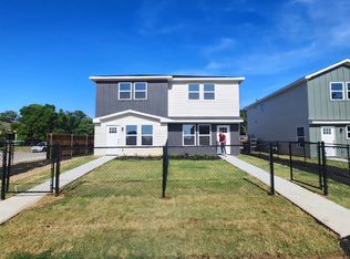 856 Sims Legacy Ln #2, Fort Worth, TX 76104
